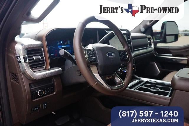 2025 Ford Super Duty F-250 SRW Base