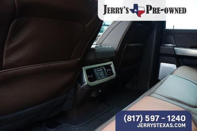 2025 Ford Super Duty F-250 SRW Base