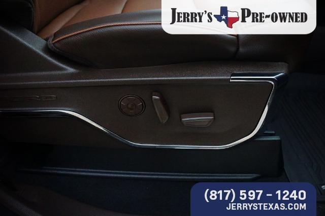 2025 Ford Super Duty F-250 SRW Base