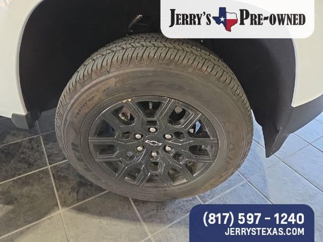 2025 Chevrolet Colorado WT/LT