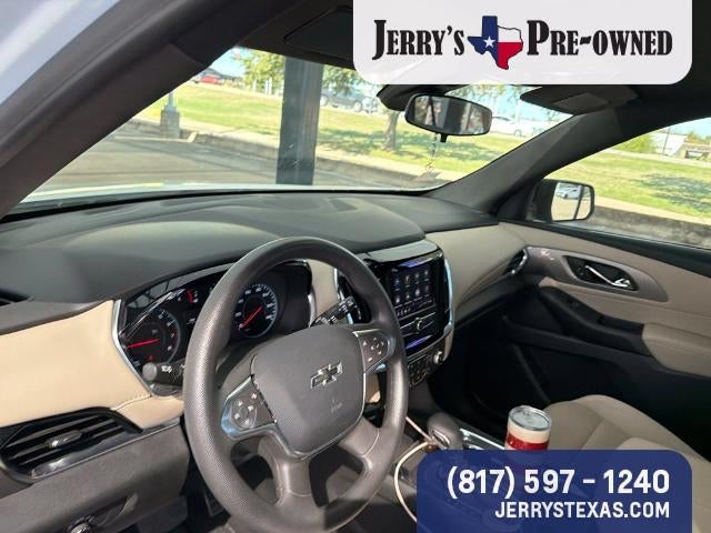 2023 Chevrolet Traverse LS