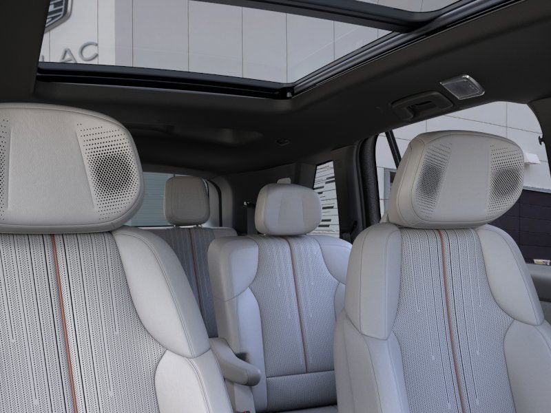 2026 Cadillac VISTIQ Luxury