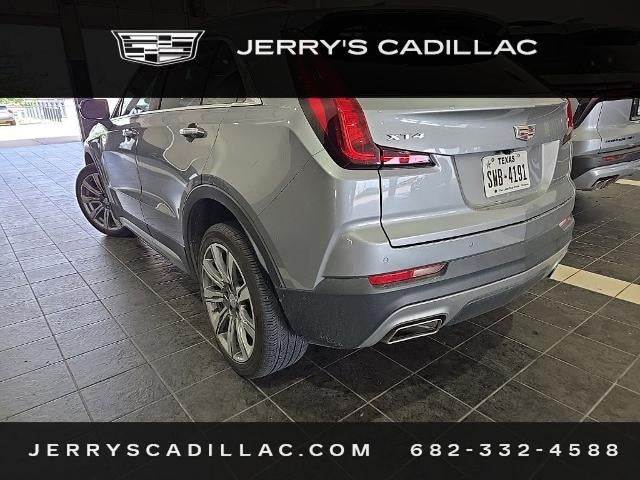 2023 Cadillac XT4 Premium Luxury