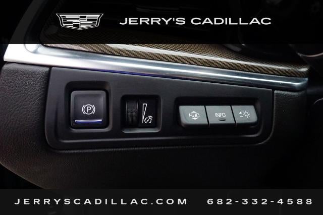 2022 Cadillac XT5 Sport