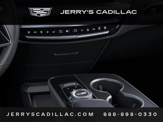 2025 Cadillac LYRIQ Luxury 1