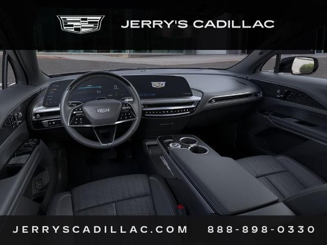 2024 Cadillac LYRIQ Luxury 2