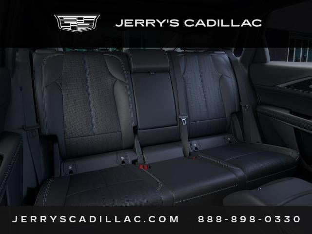 2024 Cadillac LYRIQ Luxury 2