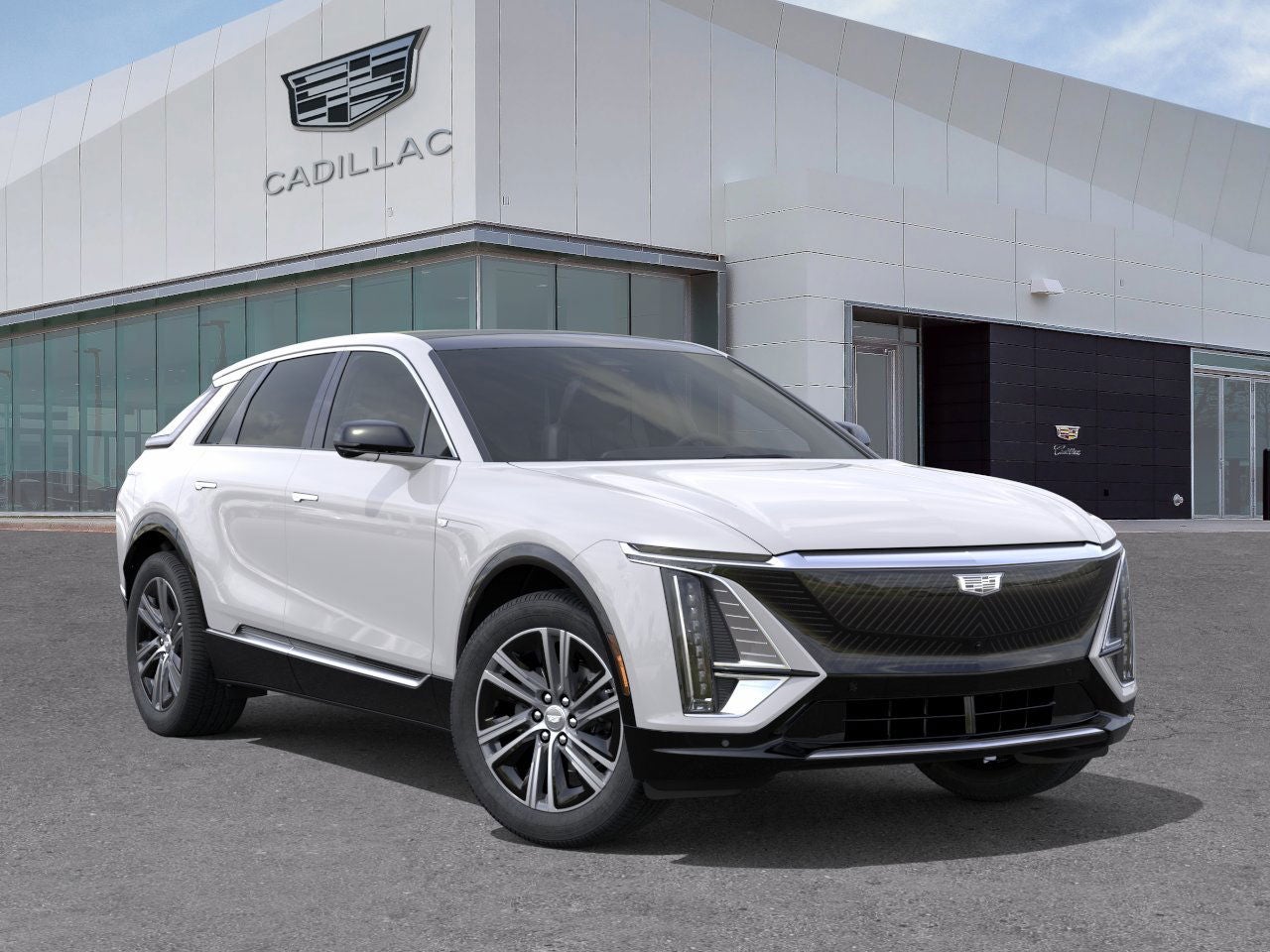 2024 Cadillac LYRIQ Luxury 2