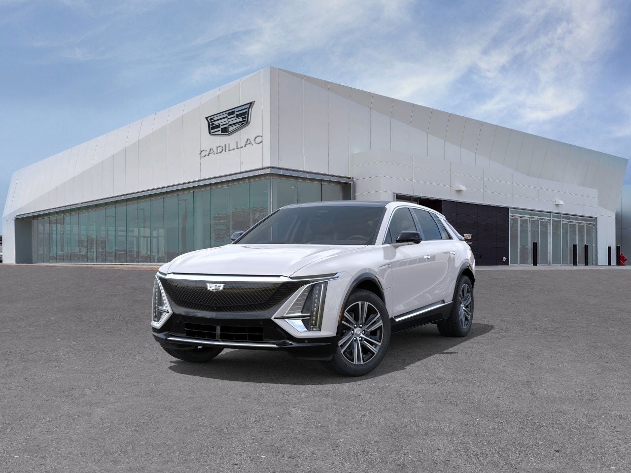 2024 Cadillac LYRIQ Luxury 2