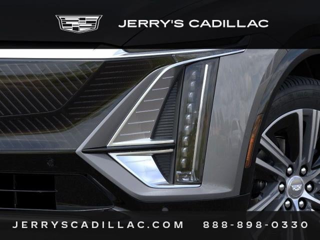 2024 Cadillac LYRIQ Luxury 2