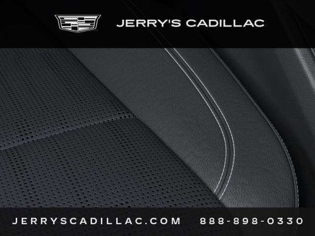 2024 Cadillac LYRIQ Luxury 2