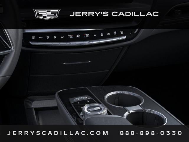 2024 Cadillac LYRIQ Luxury 2