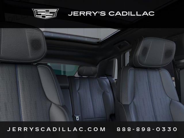 2024 Cadillac LYRIQ Luxury 2