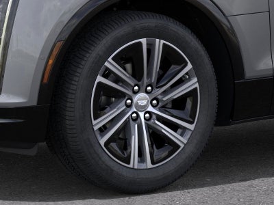 2024 Cadillac LYRIQ Luxury 2