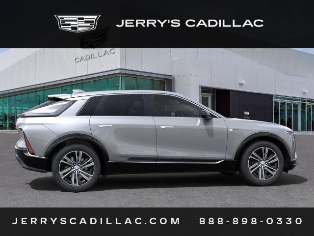 2024 Cadillac LYRIQ Luxury 2