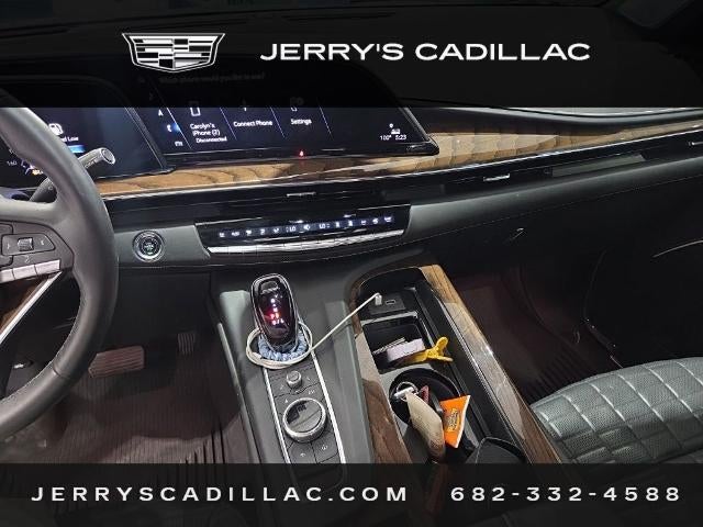 2023 Cadillac Escalade 4WD Sport Platinum