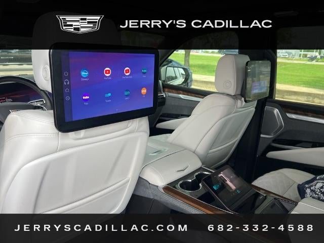 2025 Cadillac Escalade Sport Platinum