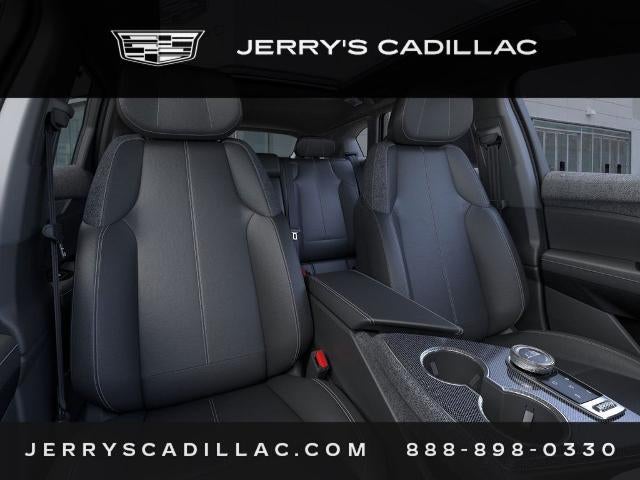 2025 Cadillac OPTIQ Luxury 1