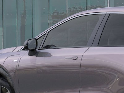 2025 Cadillac OPTIQ Luxury 1