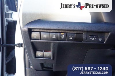 2023 Toyota Sienna Platinum