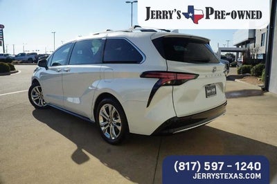 2023 Toyota Sienna Platinum