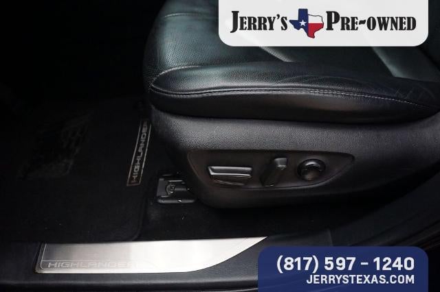 2022 Toyota Highlander Hybrid Limited