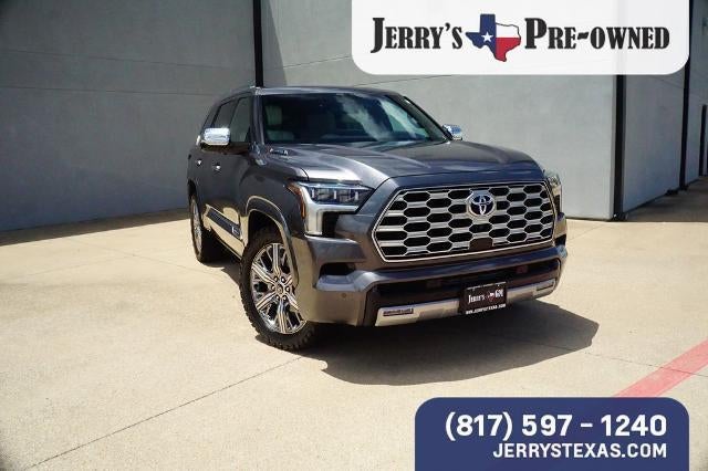 2024 Toyota Sequoia SR5