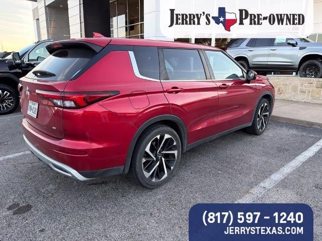 2022 Mitsubishi Outlander SE