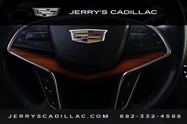 2017 Cadillac XT5 Platinum AWD