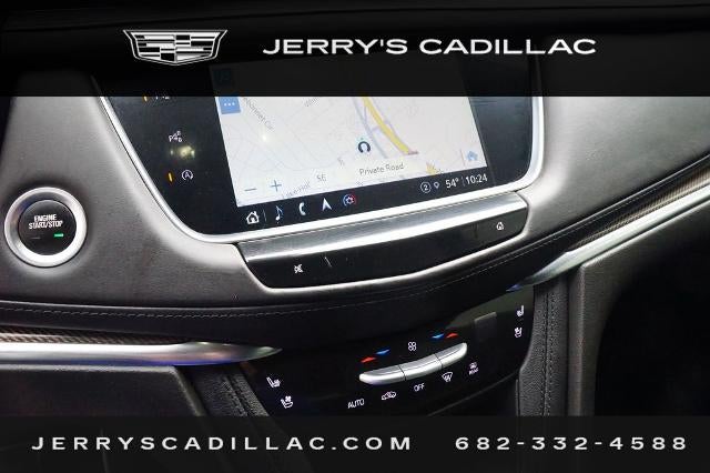 2022 Cadillac XT5 Sport