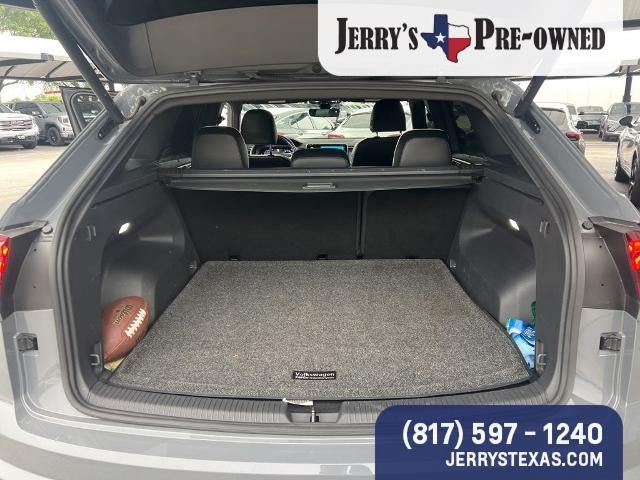 2024 Volkswagen Atlas Cross Sport 2.0T SEL Premium R-Line