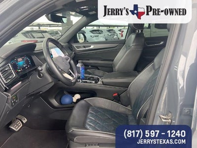 2024 Volkswagen Atlas Cross Sport 2.0T SEL Premium R-Line