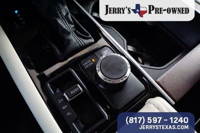 2024 Toyota Sequoia SR5