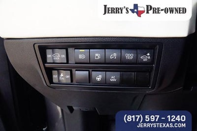 2024 Toyota Sequoia SR5