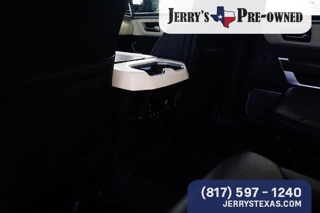 2024 Toyota Sequoia SR5