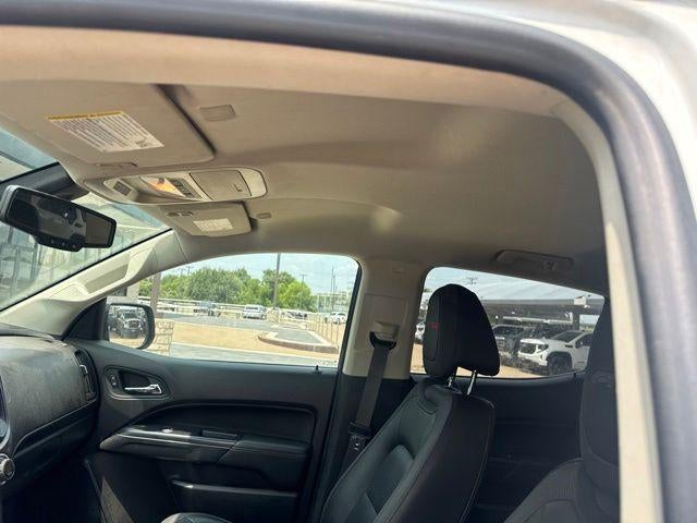 2022 GMC Canyon 4WD AT4 w/Leather