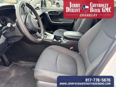 2020 Toyota RAV4 Hybrid LE