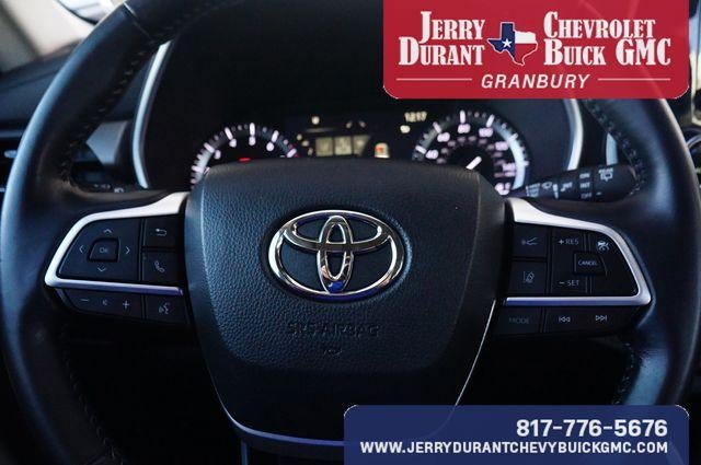 2022 Toyota Highlander XLE