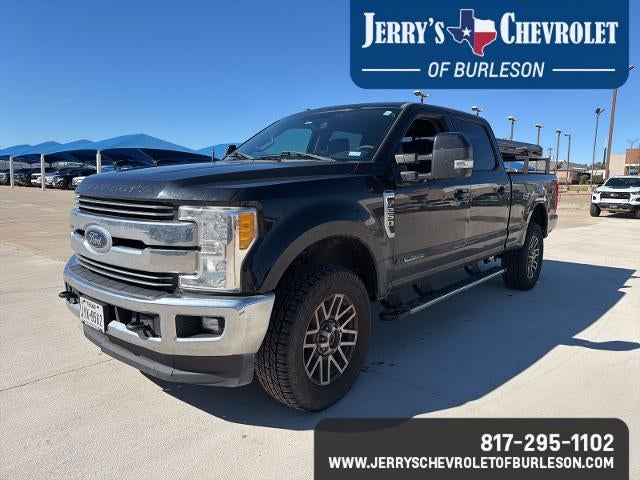 2017 Ford Super Duty F-250 SRW Lariat