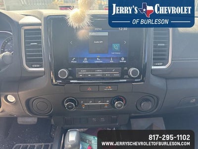 2022 Nissan Frontier SV